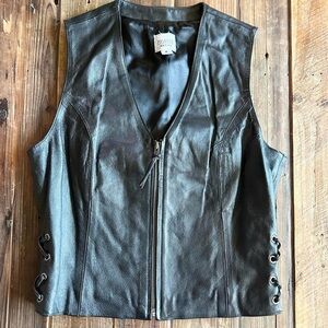 🛑 SOLD 🛑 Wilson’s Leather side lace biker vest